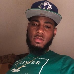 Meet your Posher, Troy